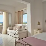 Villaggio Studios & Apartments